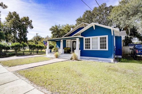 207 Lanier Ave, Bartow, FL 33841-2922