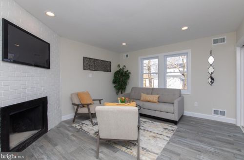 125 Applewood Dr, Auburn NJ 08085-1559 exterior