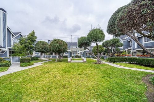 12223 Foster Rd, Norwalk CA  90650-8714 exterior