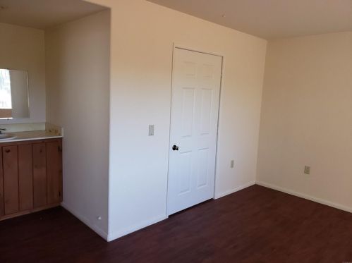 2914 Mobley St, San Diego CA 92123-3037 exterior