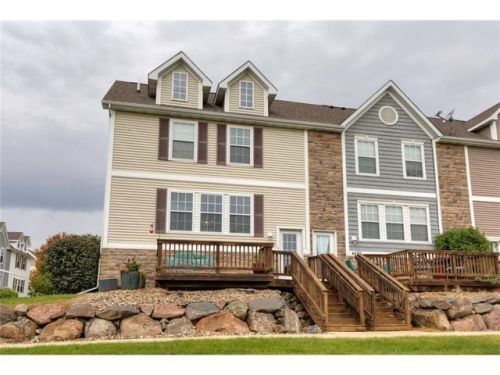 4426 152nd St, Des Moines, IA 50323-2296