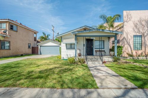 10301 Hunt Ave, South Gate, CA 90280-6803