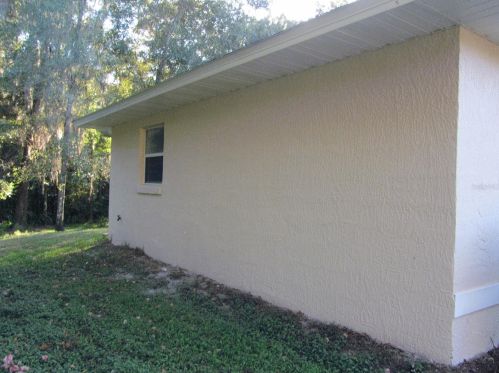 2815 Menard Dr, Deland FL 32720-8728 exterior