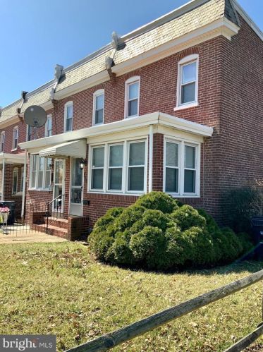 323 Woodlawn Ave, Wilmington, DE 19805-3340
