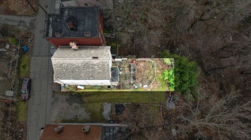 531 Lenora St, Pittsburgh, PA 15206-2615