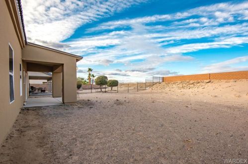 2201 Moon Ridge Ln, Bullhead City AZ  86426-6616 exterior