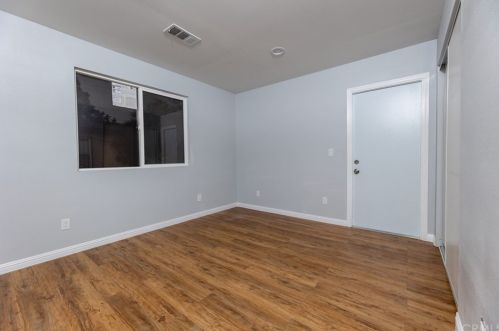 341 Haley St, Bakersfield CA 93307-1350 exterior