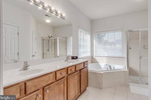 397 Prospect Hill Blvd, Charles Town WV  25414-5437 exterior