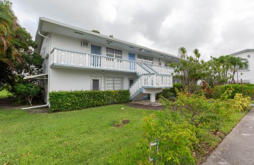 158 Norwich G, West Palm Beach, FL 33417-7950