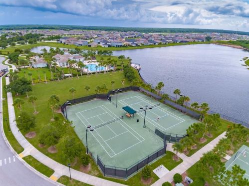 10103 Newminster Loop, Ruskin FL  33573-6727 exterior