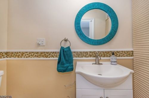 248 Linden Ave, Verona NJ  07044-1618 exterior