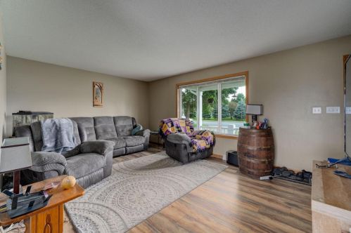 1363 Doman Dr, New Johannesburg, WI 54017-2523