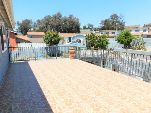 607 Arroyo Seco Dr, San Diego CA 92114-5839 exterior