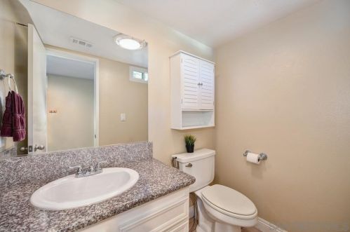 1477 Falcon Ln, El Cajon CA  92020-1426 exterior