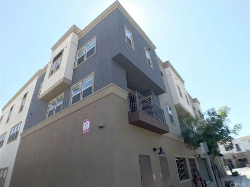 16628 Bellflower Blvd, Bellflower CA  90706-5419 exterior