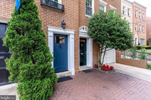 4431 Macarthur Blvd, Washington, DC 20007-2564