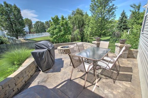 318 Patriot Ct, Liberty Township OH  45036 exterior