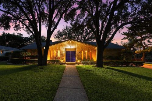 6400 Kingswood Dr, Fort Worth, TX 76133-5211