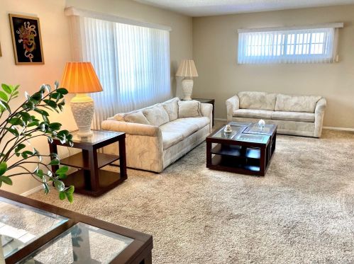 6831 Florey St, San Diego, CA 92122-2709
