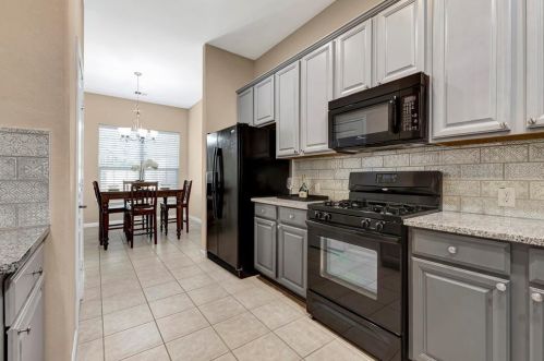 7218 Boulder Cliff Ln, Humble, TX 77396-4388