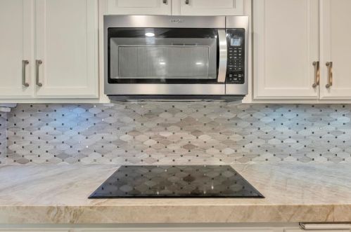 17337 Tassajara Cir, Morgan Hill CA  95037-7023 exterior