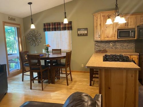 1252 22nd St, Cameron WI  54822-9776 exterior