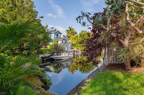 1880 10th St, Delray Beach, FL 33445-2536