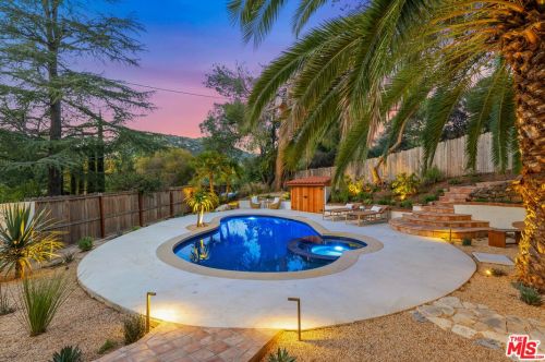 328 Poquito Ln, Topanga CA  90290-3547 exterior