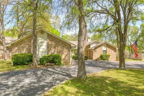 8010 Ravenswood Rd, Granbury, TX 76049-4611