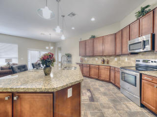 1249 Sandstone St, Gilbert, AZ 85296-4363