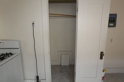 932 2nd St, Long Beach CA  90802-5357 exterior