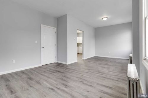 93 Pierre Ave, Outwater NJ  07026-2905 exterior