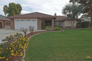 4000 Abbott Dr, Bakersfield, CA 93312-3939
