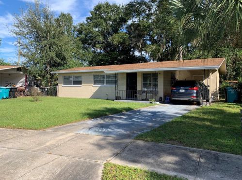 451 Gilman Cir, Orlando, FL 32811-3845
