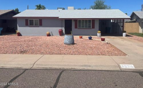 3524 Echo Ln, Phoenix AZ  85051-4752 exterior