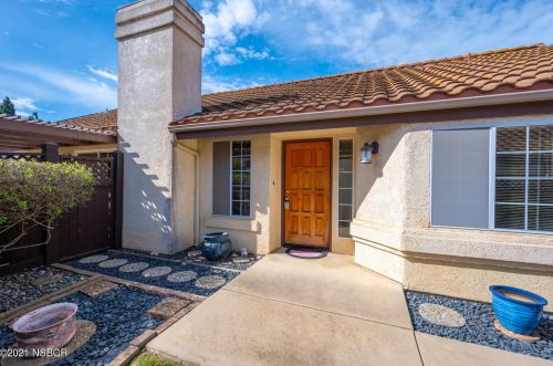 618 Gingko Ct, Santa Maria, CA 93458-9020