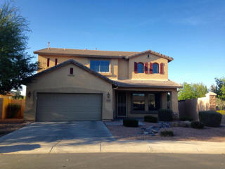 4240 Castle Ln, Gilbert, AZ 85298-4044