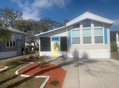 143 Brookshire Dr, Nokomis, FL 34275-1811