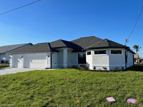 2219 2nd Ter, Cape Coral, FL 33990-1406