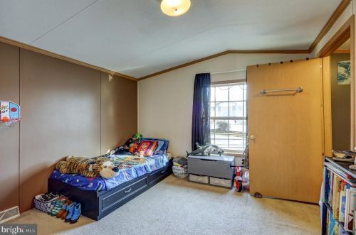 961 Rettew Ml Rd, Ephrata PA  17522-1871 exterior