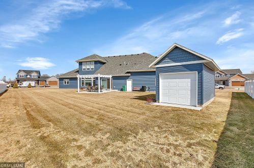 2035 Sandstone Loop, Sartell MN 56377-4732 exterior