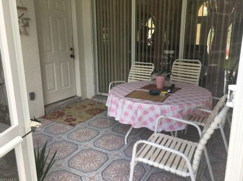 3341 6th Ave, Naples FL  34120-5096 exterior