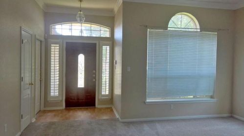 129 Stephen Ln, Georgetown TX  78626-4604 exterior