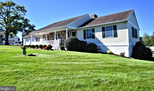519 Gruber Rd, Harleysville, PA 19438-1718