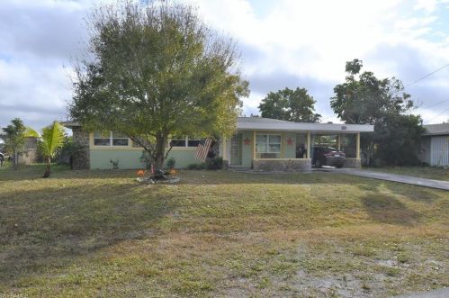 417 14th Ave, Cape Coral, FL 33909-2144