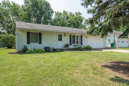 105 Greenwood Dr, Haskins, OH 43525-9706