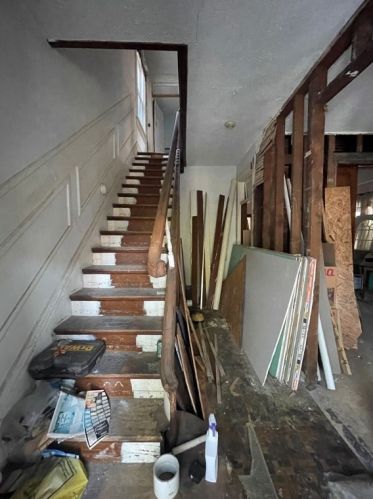 621 14th Ave, Whitaker, PA 15120-2021