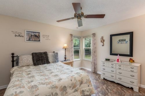 2033 Brewster Dr, Deltona FL  32738-9597 exterior