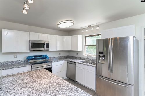 104 Coy Ln, Lexington SC  29072-2220 exterior