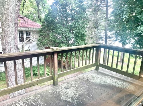 5375 Quaas Dr, West Bend WI  53095-8719 exterior